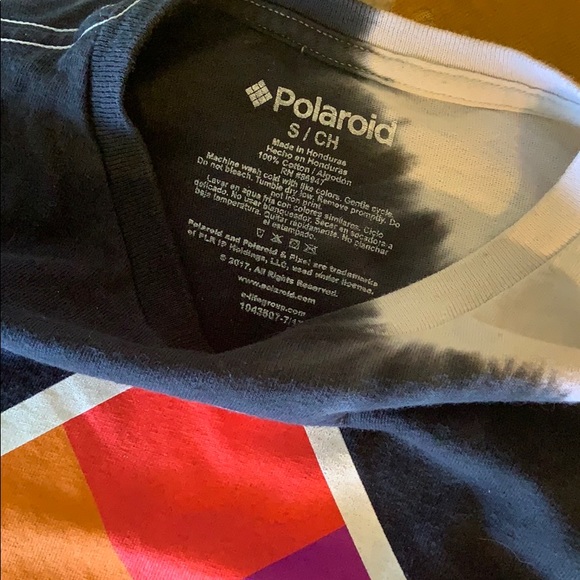 Polaroid Graphic Crop Tee - Picture 4 of 5